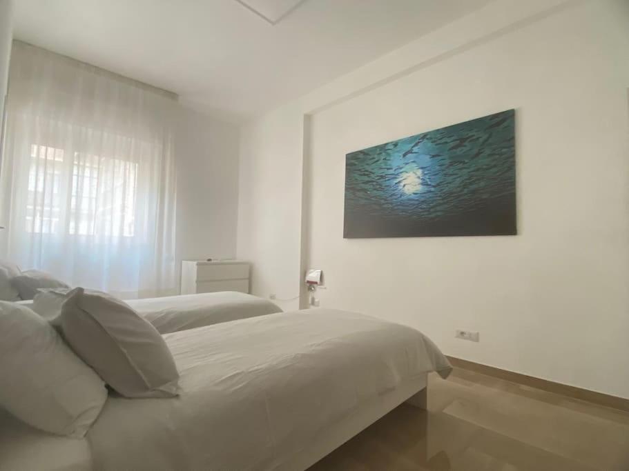 Caesar Apartment Bari Exteriör bild